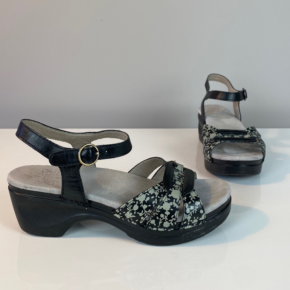 Sanita Destiny Leather Floral Sandals Size 38(7)